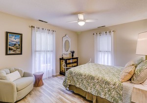 Unbearable natural views - near nature preserve, family friendly, close to shops