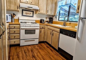 Unbeatable Location at Snow Summit – 2BR Townhouse Retreat