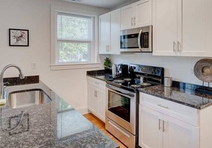 Unique 1BR w Parking In Downtown Durham