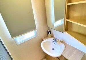 UNIQUE BUNGALOW ON THE BEACH