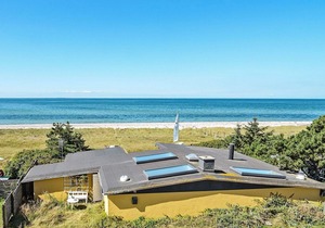 Unique Holiday Home in Kalundborg with Sea View