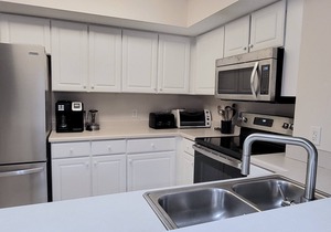 Unique Panoramic Ocean View condo, 3 BR/3 BATHS Corner Unit.