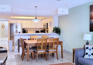 Unique Panoramic Ocean View condo, 3 BR/3 BATHS Corner Unit.