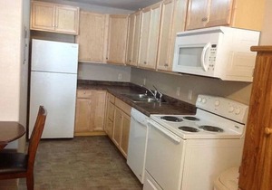 Unit 5: Cozy Studio Microhotel with full kitchen