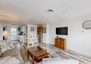 Updated duplex with gas grill and central AC - close to beach