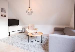 Upper floor apartment Lee East 2.3