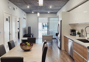 Upscale 2BD Apartment close to Americana