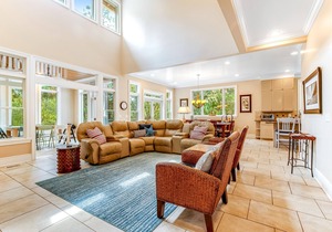 Upscale House with Private Pool, Lagoon Views - Near Beach & Tennis