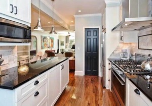 Upscale Myers Park 2BR King Condo | Porch |Private