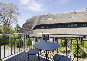 Vacation apartment with balcony, free use AHOI Sellin- Inselwind FeWo MEERsonne