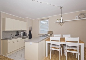 Vacation apartment with balcony, use of swimming pool and sauna - Haus Strandeck FeWo 20