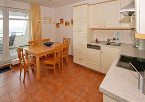 Vacation apartment near the harbor with balcony and sea view - Hafenhäuser Wiek 07