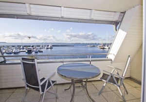 Vacation apartment near the harbor with balcony and sea view - Hafenhäuser Wiek 07