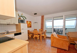 Vacation apartment near the harbor with balcony and sea view - Hafenhäuser Wiek FeWo 03