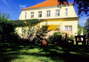Vacation apartment/apartment for 8 guests with 95m² in Borkow (65844)