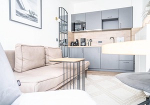 Vacation directly on the historic Alter Strom