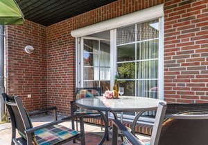 Vacation home 50009 - Timeless and elegant: The semi-detached house impresses both