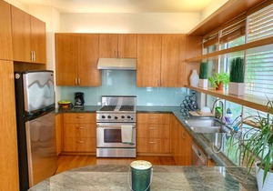 Venice Beach House w/Private Rooftop and Garage