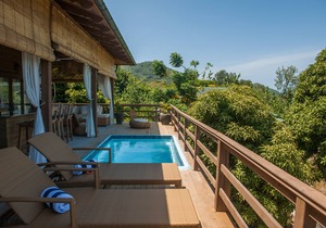 Veuve Noire - Private pool + Free Wifi + Outdoor Showers