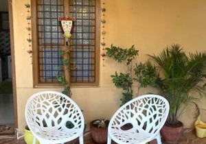 Vibrant Luxury Bedroom near Electronic City #4