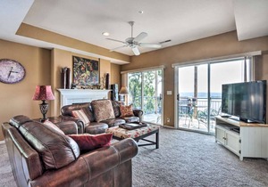 **VIEW** Paradise-PALISADES 12x32 Slip-Sleeps 6-8