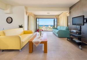 Villa ∙ 2 bedrooms ∙ 4 guests