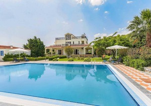 Villa ∙ 5 bedrooms ∙ 10 guests