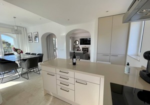 Villa La Tina Golf with Lake View, Pool & Wi-Fi