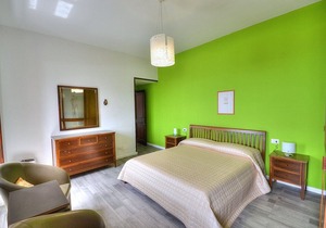 Villa Laila D, fully refundable with voucher*: A pleasant and spacious apartment which faces the sun and the sea, with Free WI-FI.