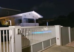 Villa Raven`s Paradise (Gris)