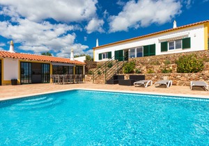 Villa Rita, a spacious 5 bedroom villa with private pool