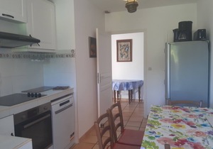 Villa with pool, sandy beach 300 m away, Gulf of Saint-Tropez, Sainte-Maxime