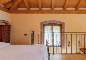 Vince (DOX200) by Interhome