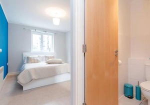 Walk to Tower Bridge 2BD up to 8