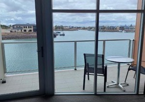 Wallaroo Marina Executive Apartments