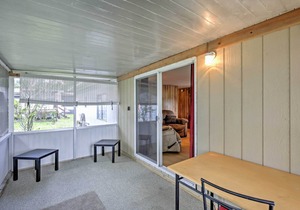 Waterfront Silver Springs Home on Mill Dam Lake!