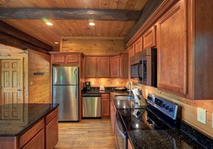 Watershed 11 - Two Story Rustic Cabin that can Sleep up to 9 People