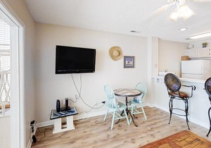 Waterway Landing 210-B