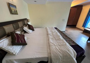 Welcome Stay Lajpat Nagar
