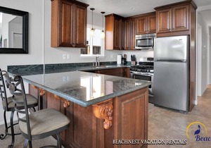 Welcome to the Sea Breeze - easily walking distance to Seacliff Beach with Ocean View!