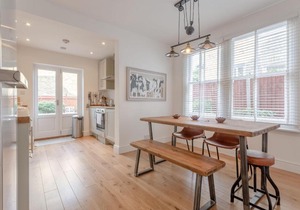 Well-Decorated 2 Bedroom Garden Flat in Balham