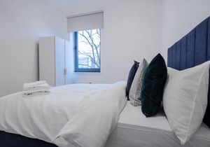 West Plaza in Brentford - Standard 1 bed