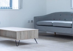 West Plaza in Brentford - Standard studio