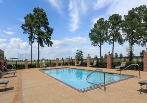 Whispering Woods Hotel & Conference Center