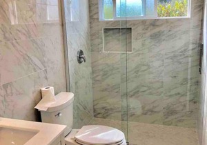 Whole bright house 6BR 2BA Wifi Parking SFO 8 min