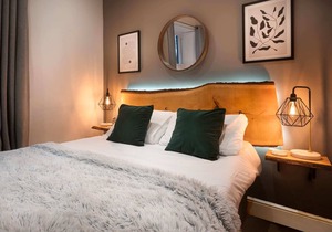 Windermere Central Hotel - Room 5