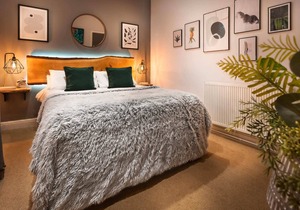 Windermere Central Hotel - Room 5