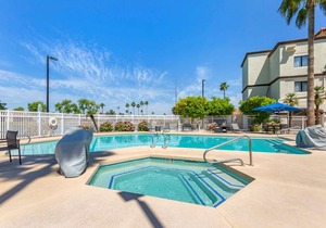 Windmill Suites Surprise Ascend Hotel Collection