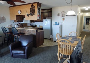 🌞Winds VI F2: Oceanfront, Prime Location Near Boardwalk🌞