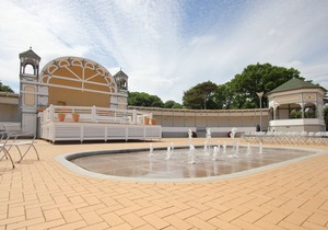 With sea view and terrace, use of swimming pool and sauna - sea view apartment 68